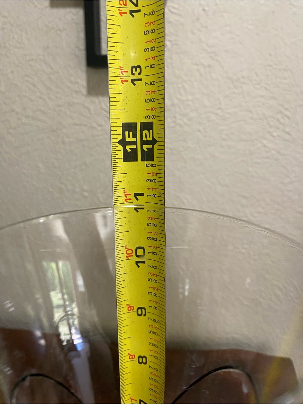 Set of 2, Antoni Barcelona Champagne Flutes featuring a Unique Abstract Design - Picture 6 of 6
